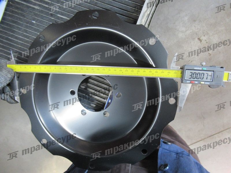 Диск ведущий гидротрансформатора 137B3-80211