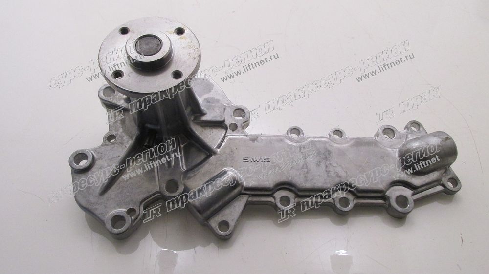 Насос водяной Kubota V2403