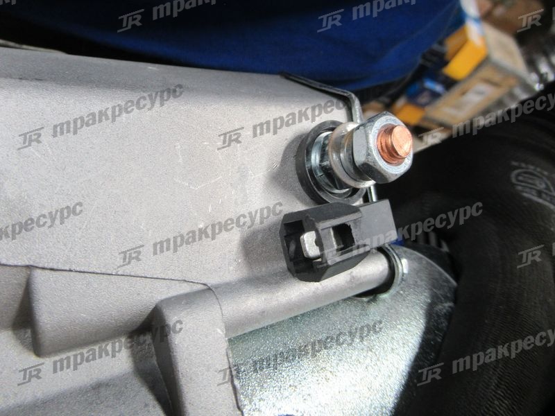 Стартер Kubota V2403