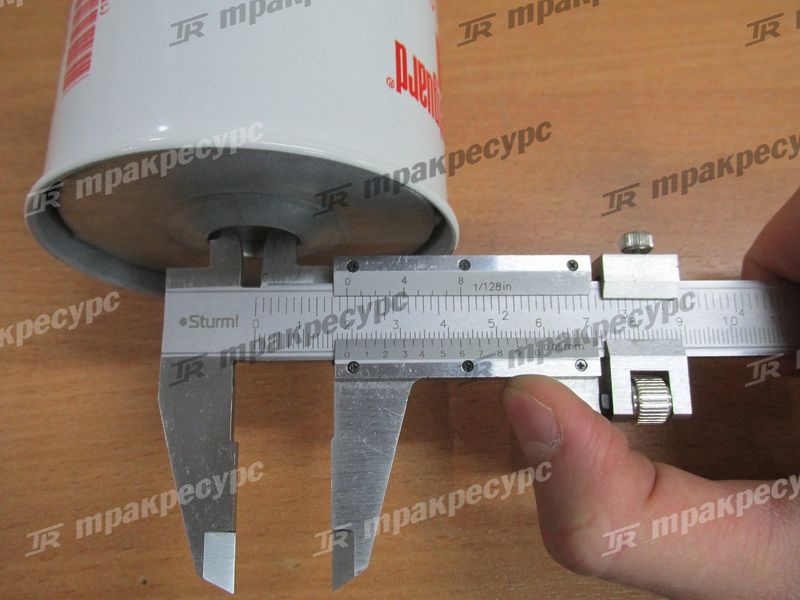 Фильтр топливный двигателя Perkins 404D-22
