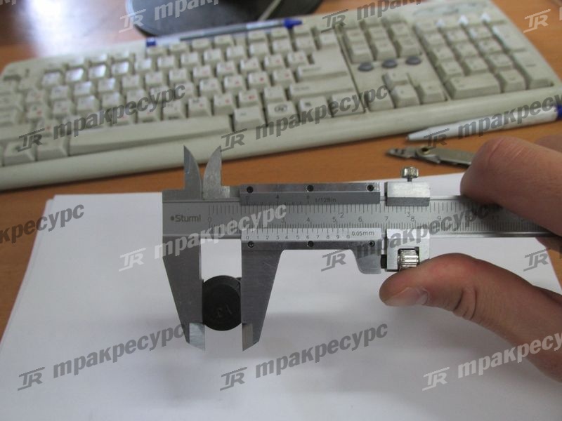 Шпилька ступицы ведущего моста Heli Green CPCD10/15/18