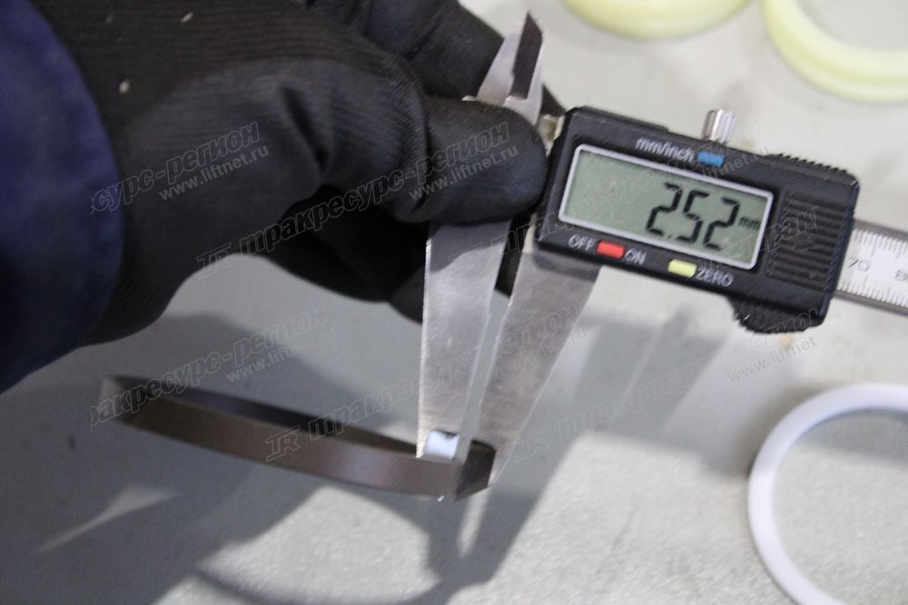 Ремкомплект цилиндра рулевого 3EB-64-59940