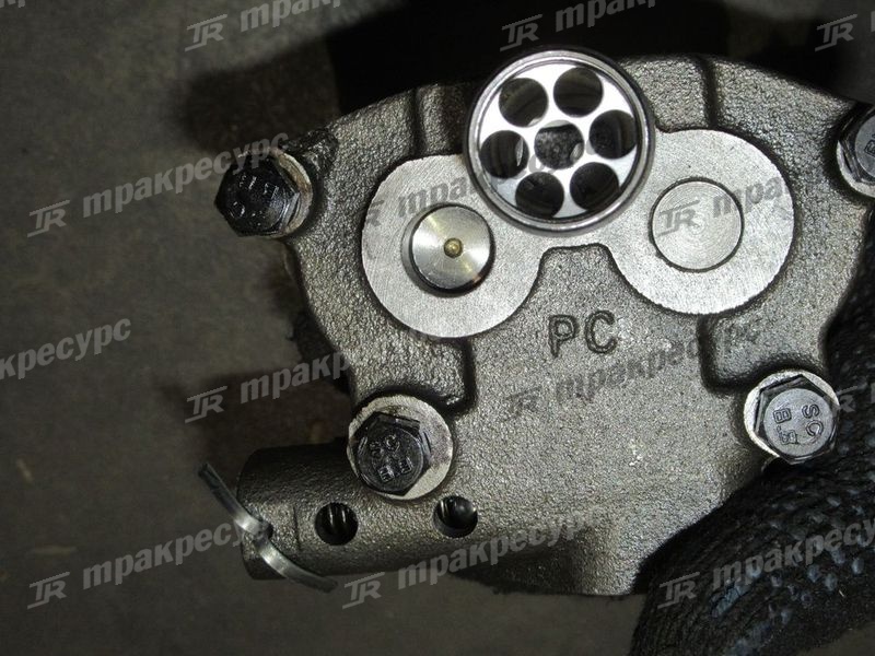 Насос масляный Z-1-13100-204-0