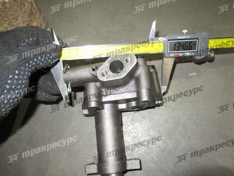 Насос масляный Z-1-13100-204-0