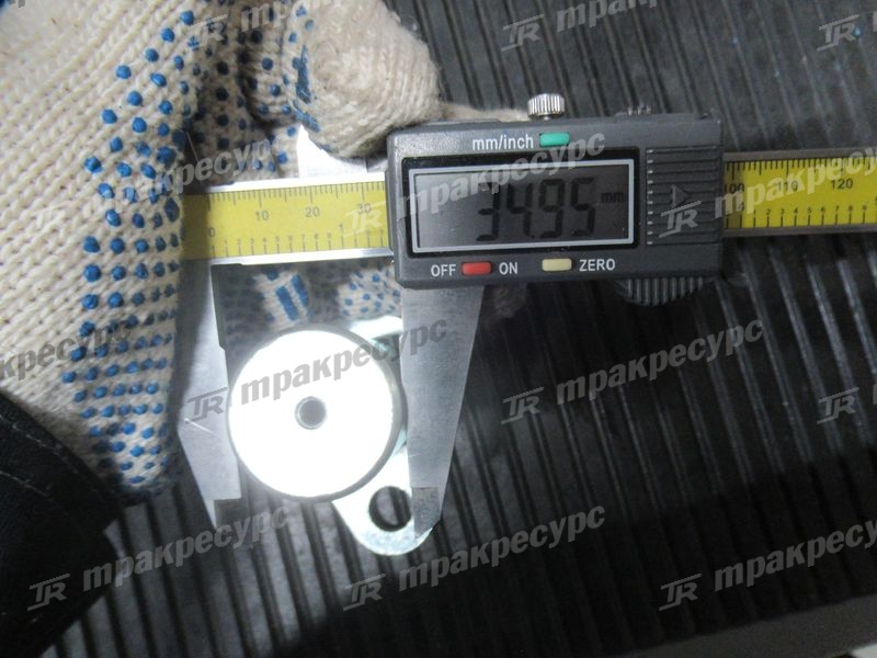 Ось 65505-26600-71