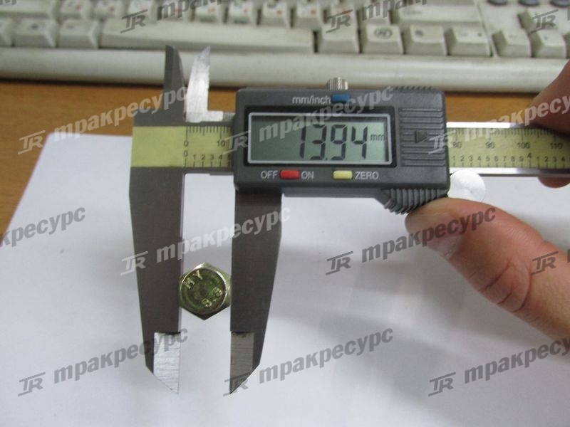 Болт 40023-FJ100