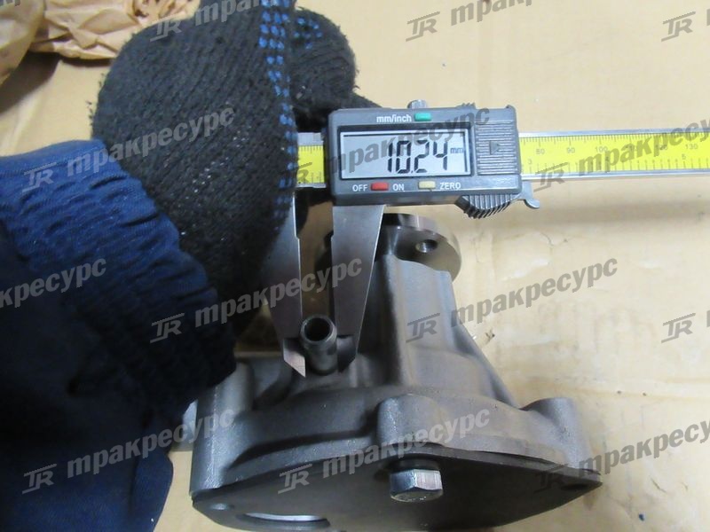 Насос водяной 32C45-00023