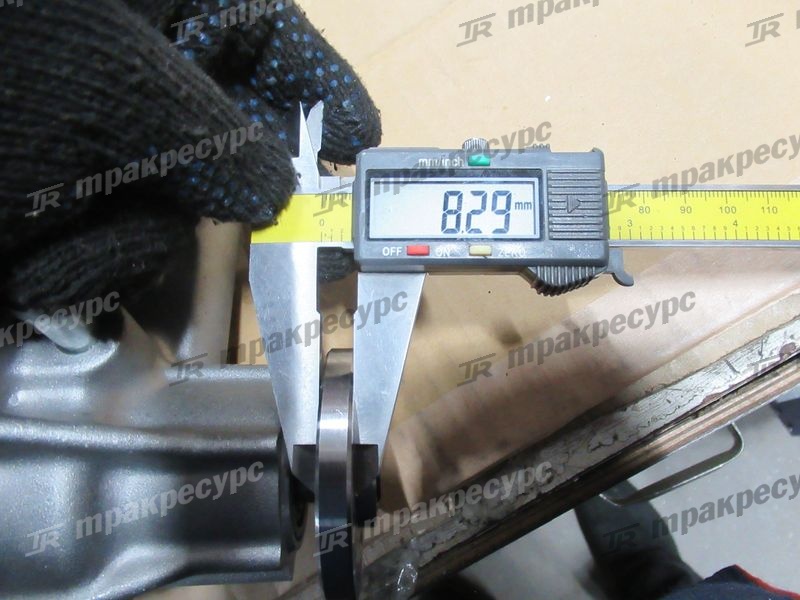 Насос водяной 32C45-00023