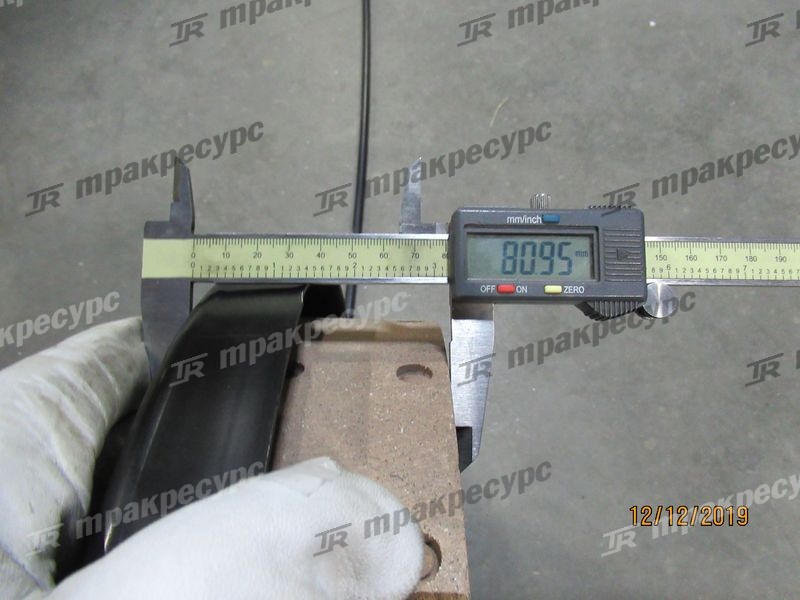 Сервотормоз левый в сборе A01C3-70121