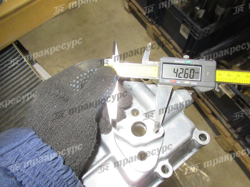 Крышка маслоохладителя Z-1-11281-028-1