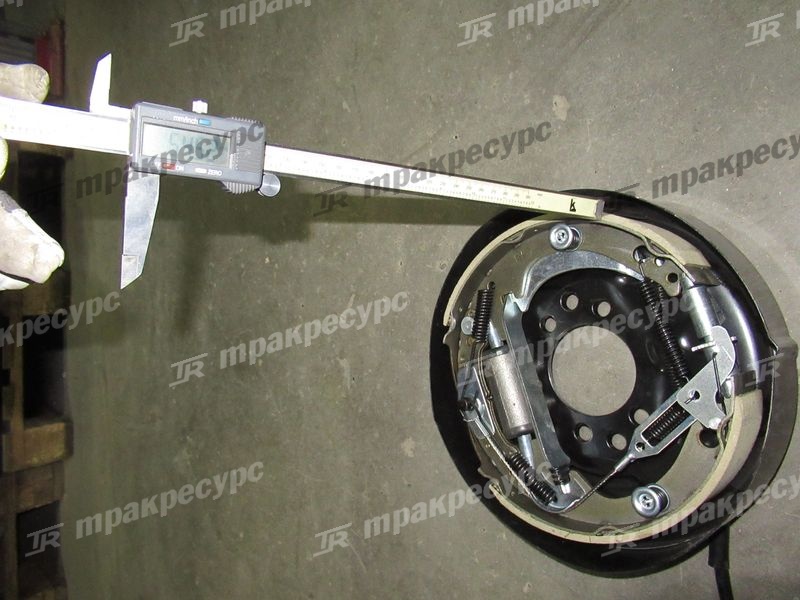 Тормозной механизм в сборе правый N030-112000-G00
