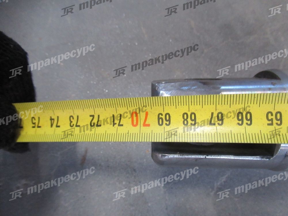 Цилиндр рулевой 3EB-64-51110