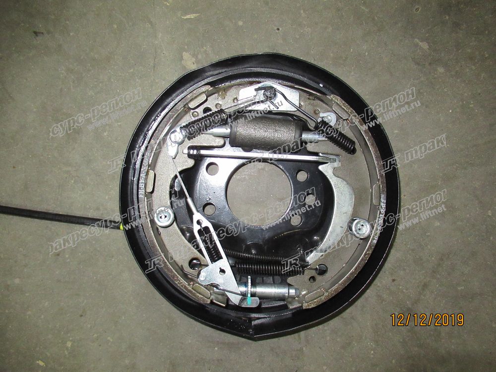 Сервотормоз правый 47010-13310-71