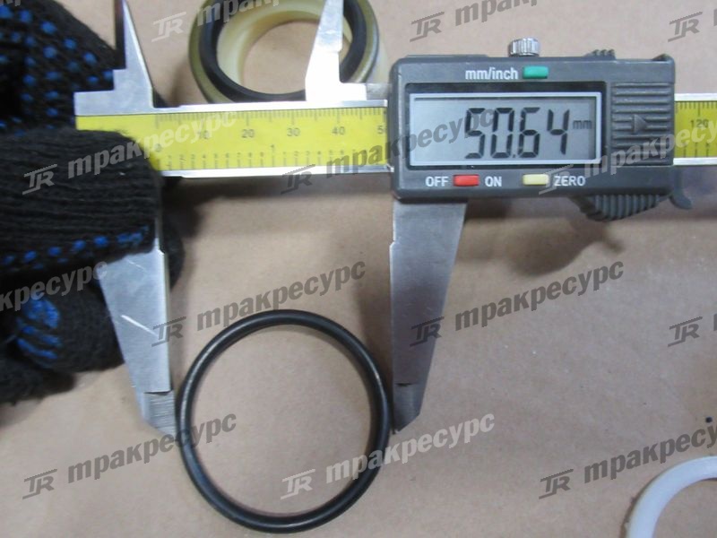 КБЧ левого бокового цилиндра подъема VM300 Heli CPCD15