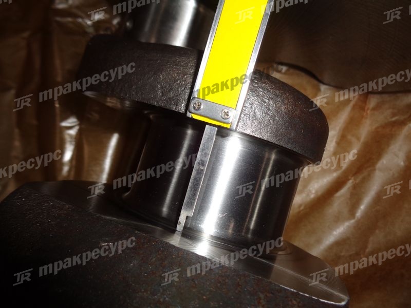 Вал коленчатый TD226
