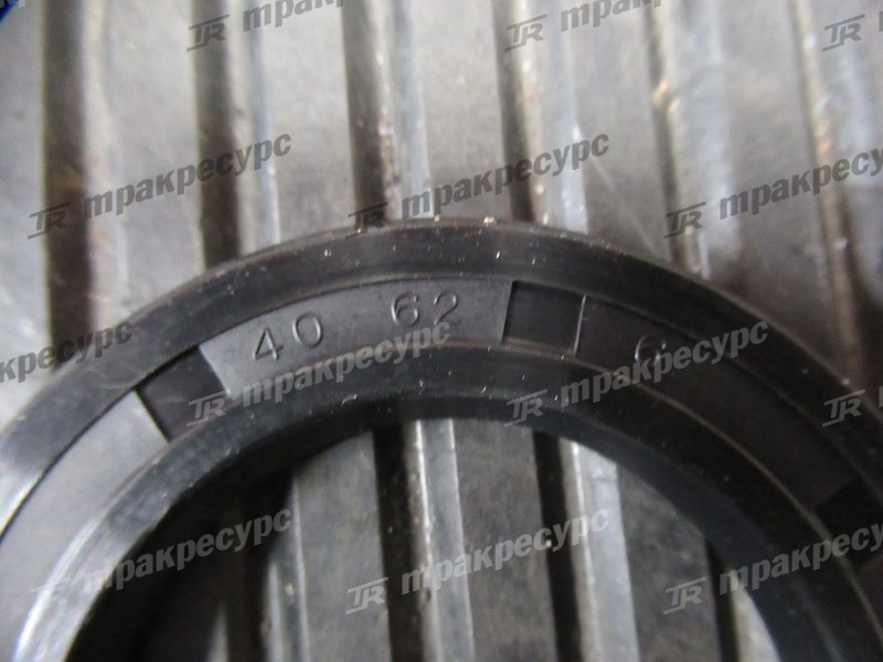Сальник 3EB-21-53140