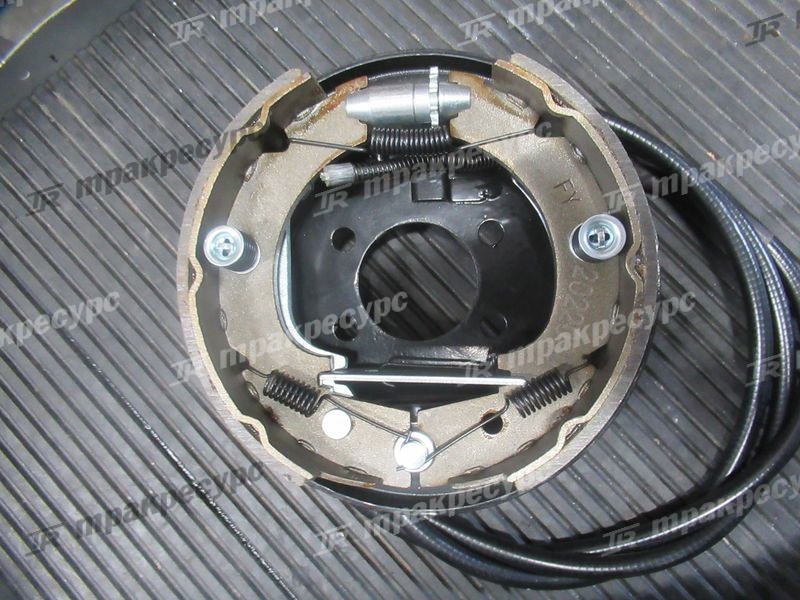 Колодка тормозная 15793-60202G