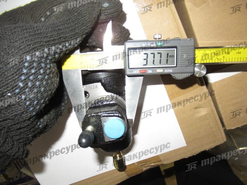 Цилиндр тормозной рабочий 25783-71250G
