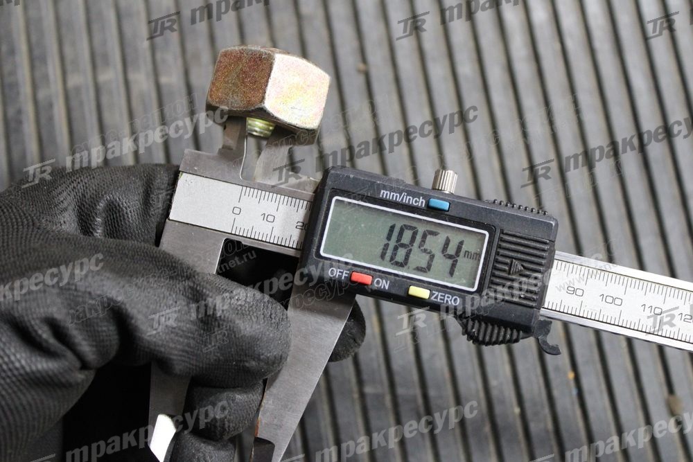 Шпилька ведущего моста HELI CPCD50/60/70