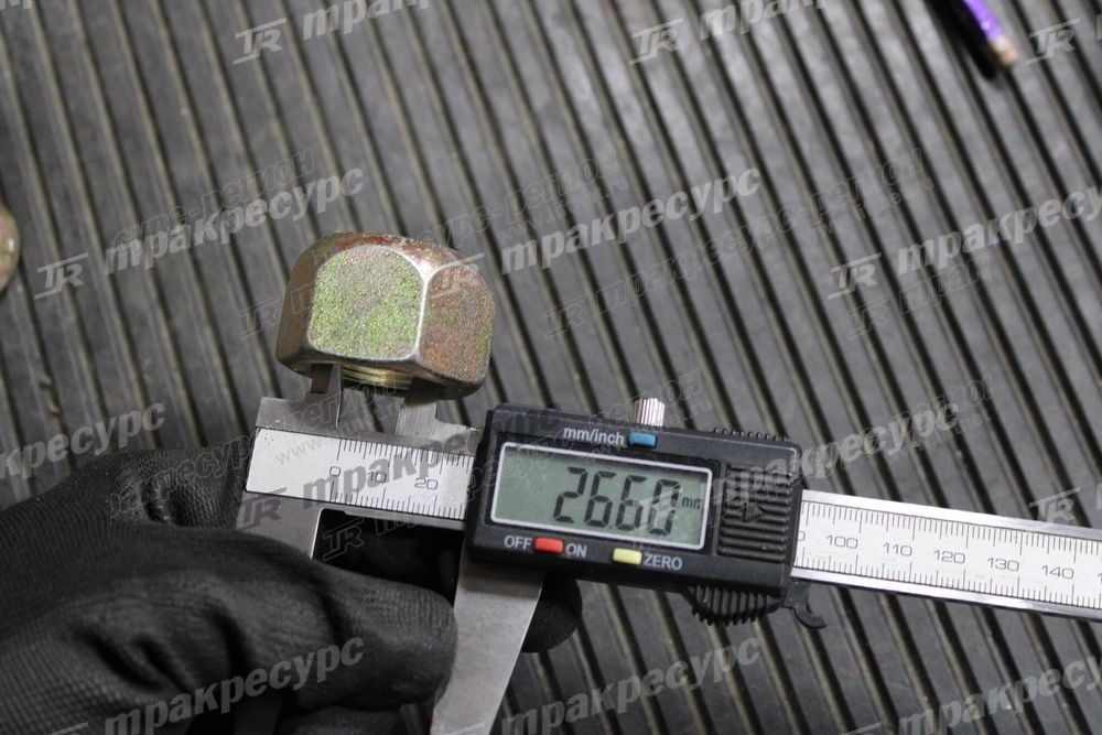 Шпилька ведущего моста HELI CPCD50/60/70