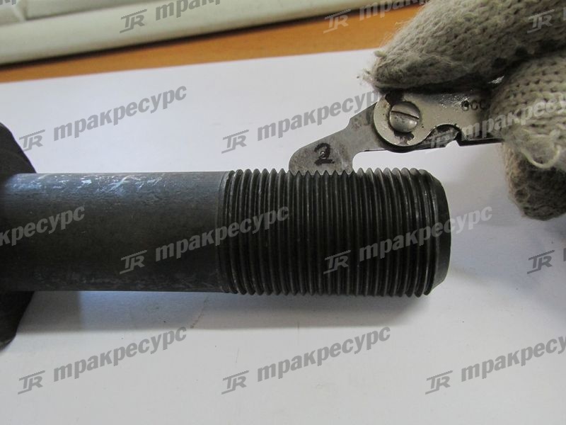 Болт крепления заднего моста XG955