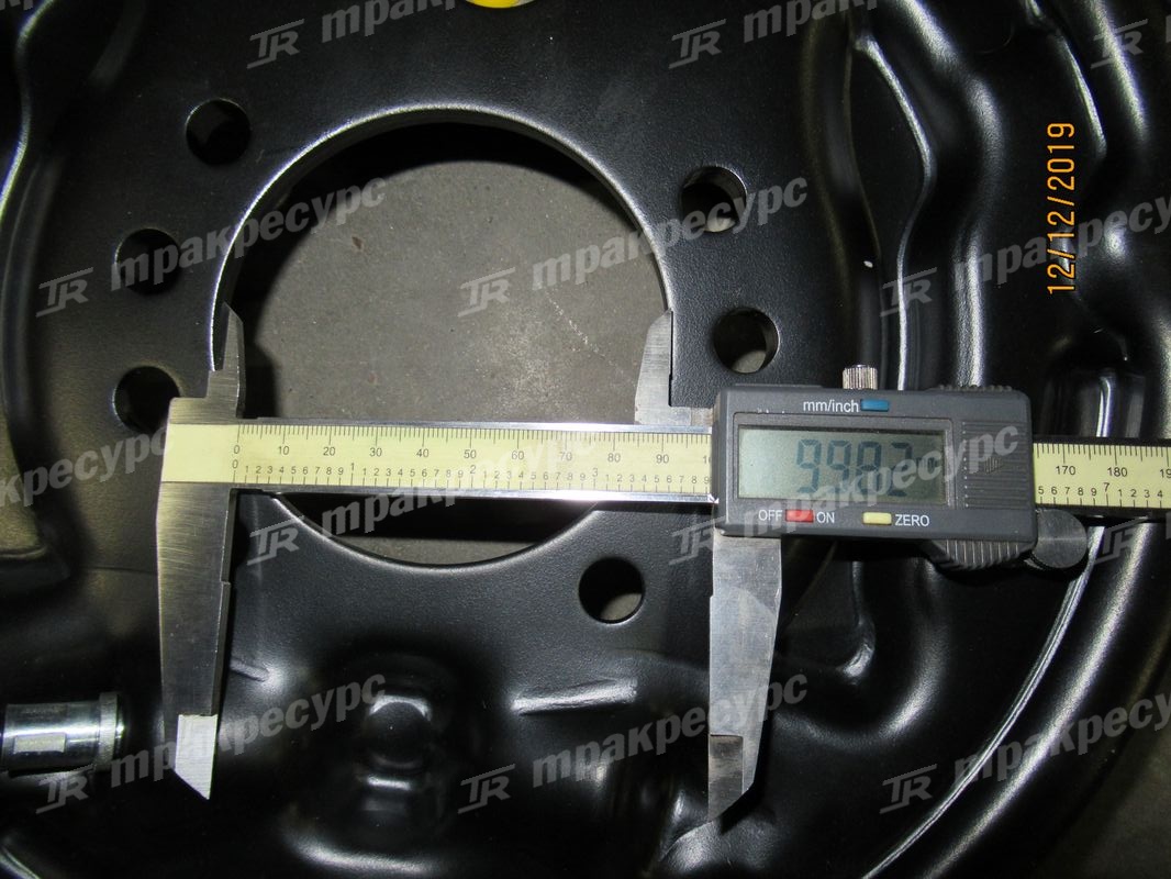 Сервотормоз левый 37B-1BR-5110