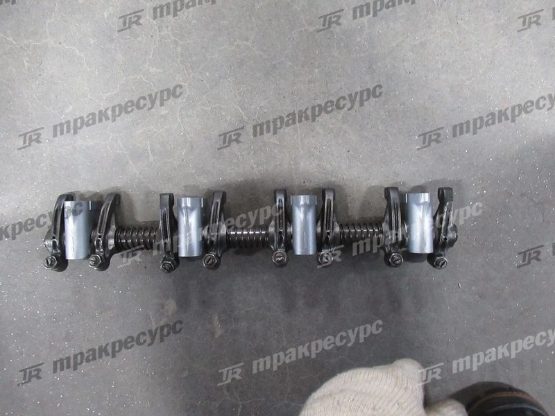 Ось коромысел в сборе YM129900-11200