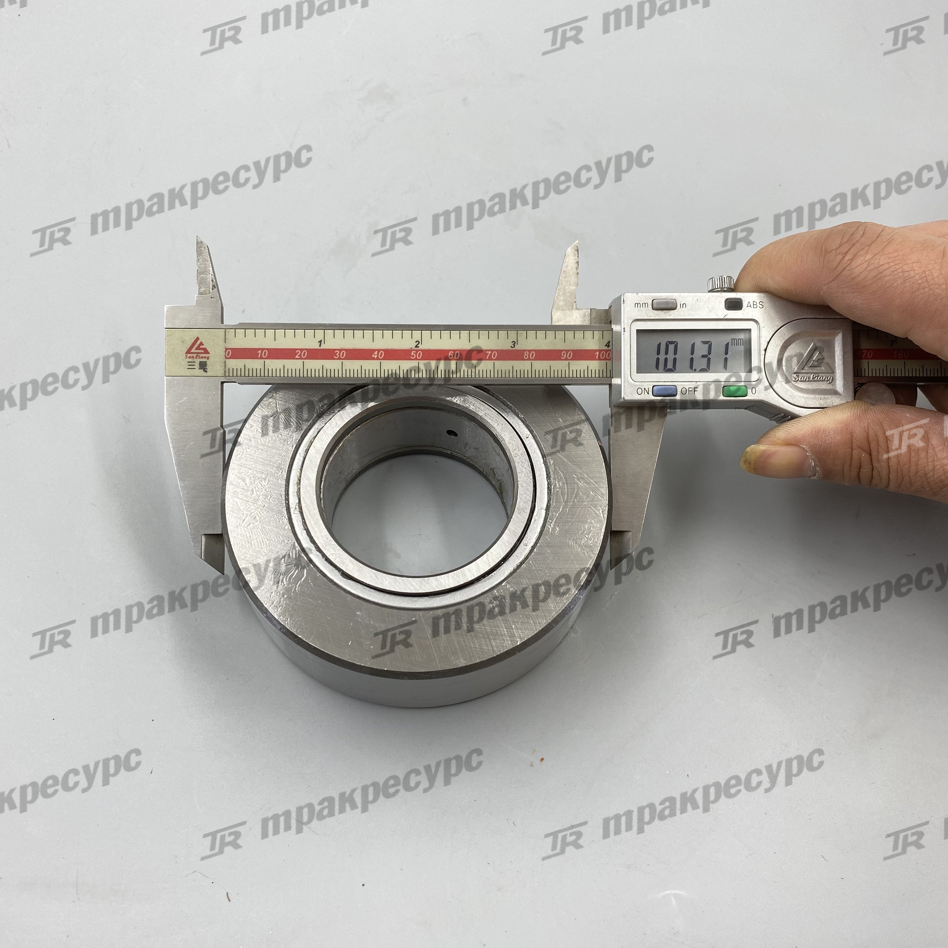Подшипник мачты 7501533
