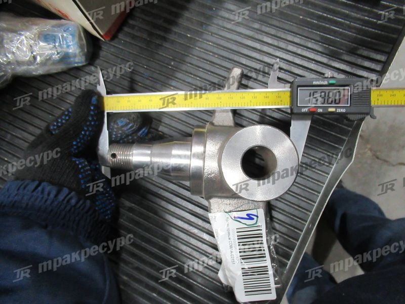 Кулак правый CDW1A-02151