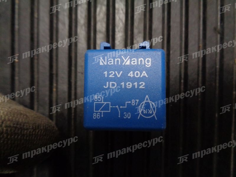 Реле зажигания JD196