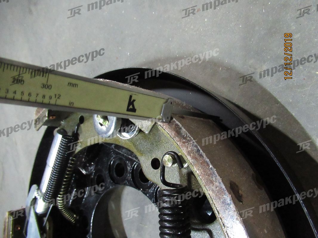 Сервотормоз левый R450-113000-000