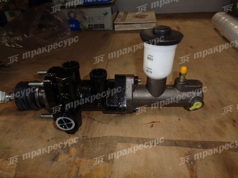 Цилиндр тормозной главный 40DH-512000