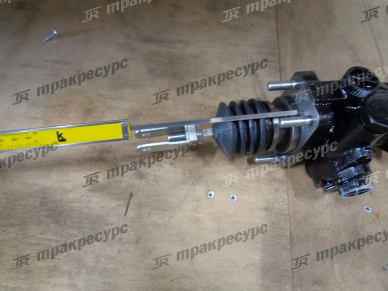 Цилиндр тормозной главный 40DH-512000