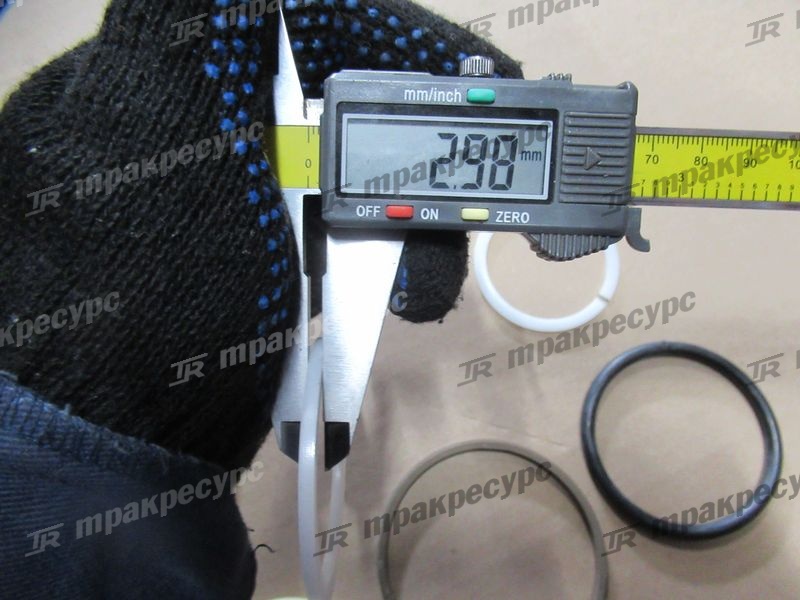 КБЧ рулевого цилиндра R450-223000-000