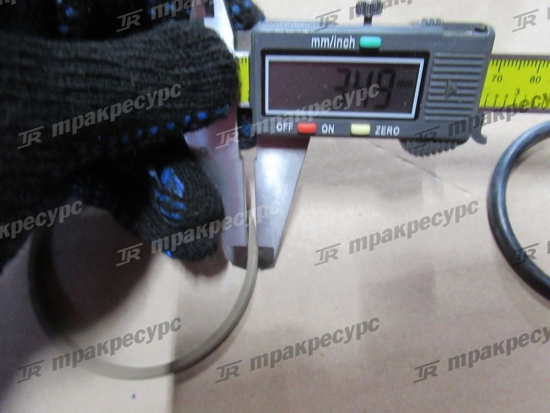 КБЧ рулевого цилиндра R450-223000-000