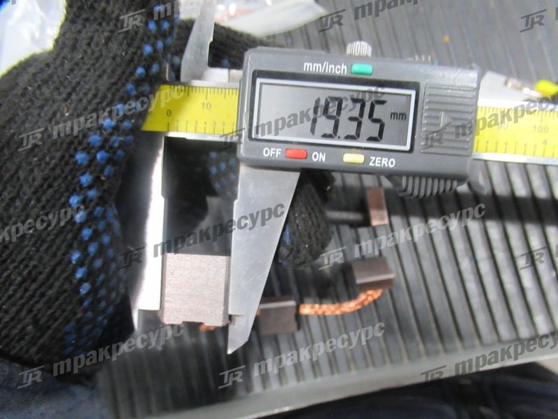 Комплект щеток Z-5-81119-001-0