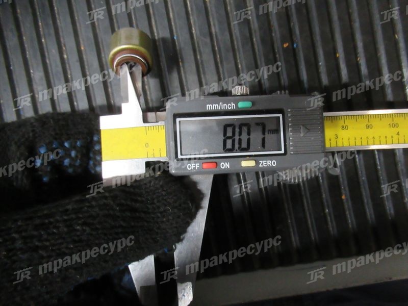 Колпачок маслоотражательный 4RMG-22