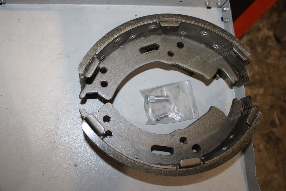 Тормозные колодки C-K2-13208-73023
