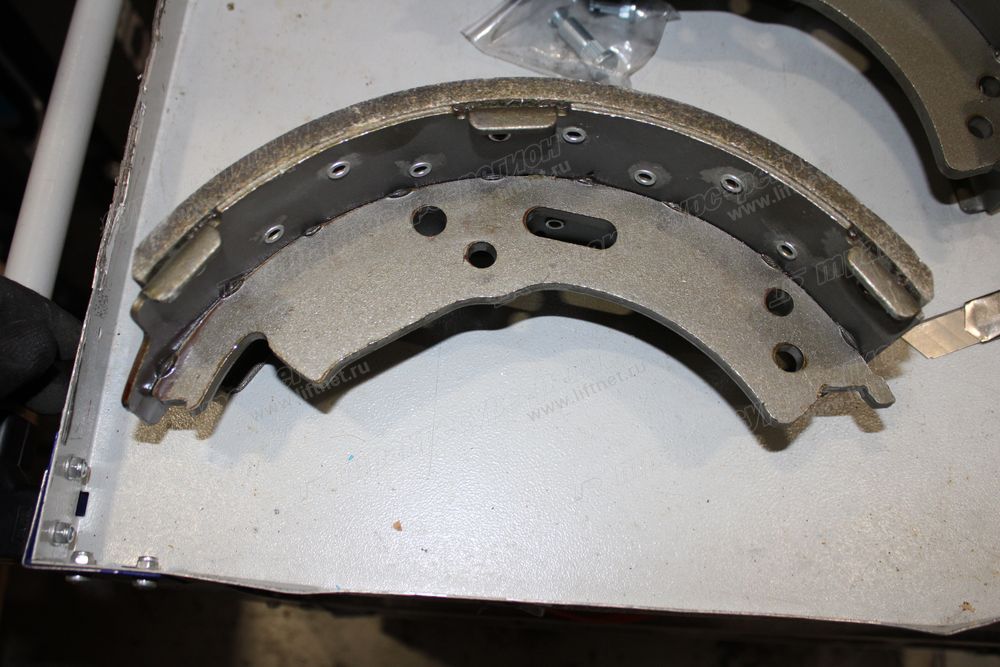 Тормозные колодки C-K2-13208-73023