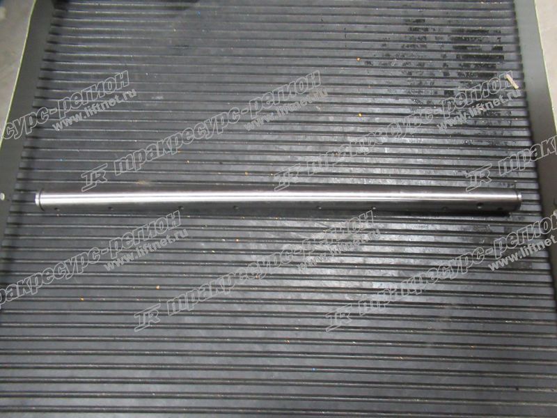Ось Z8973076740