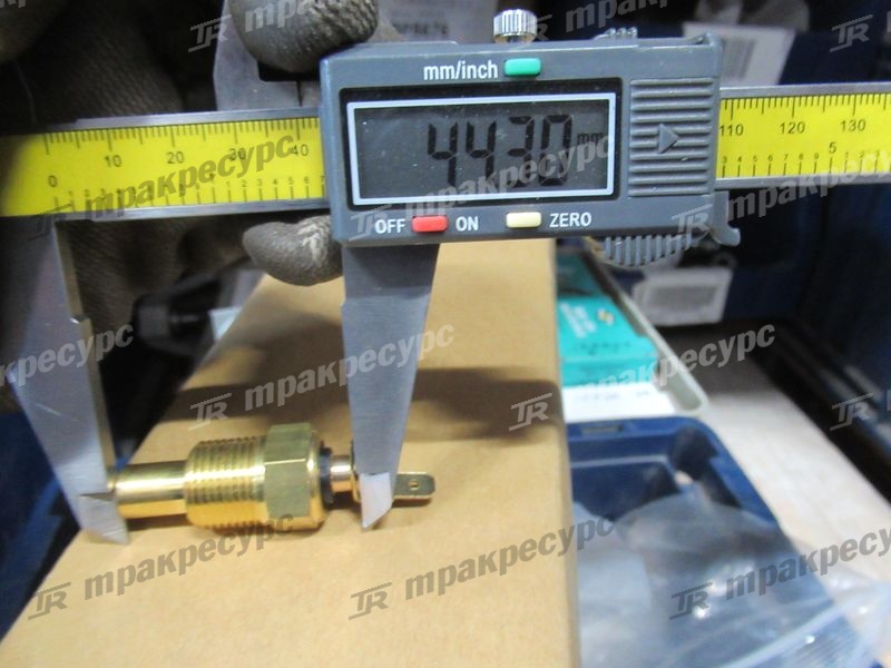 Датчик температуры двигателя C490BPG