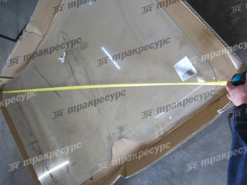 Стекло лобовое  XG962