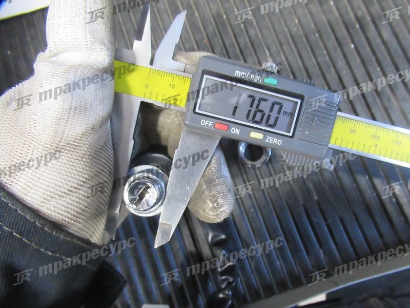 Замок зажигания 216G2-42313