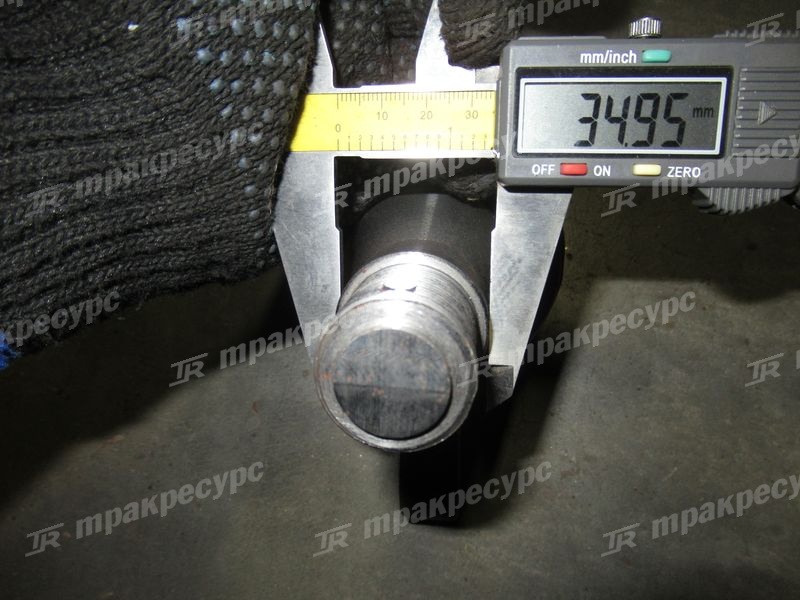 Кулак поворотный левый 22Y54-32511
