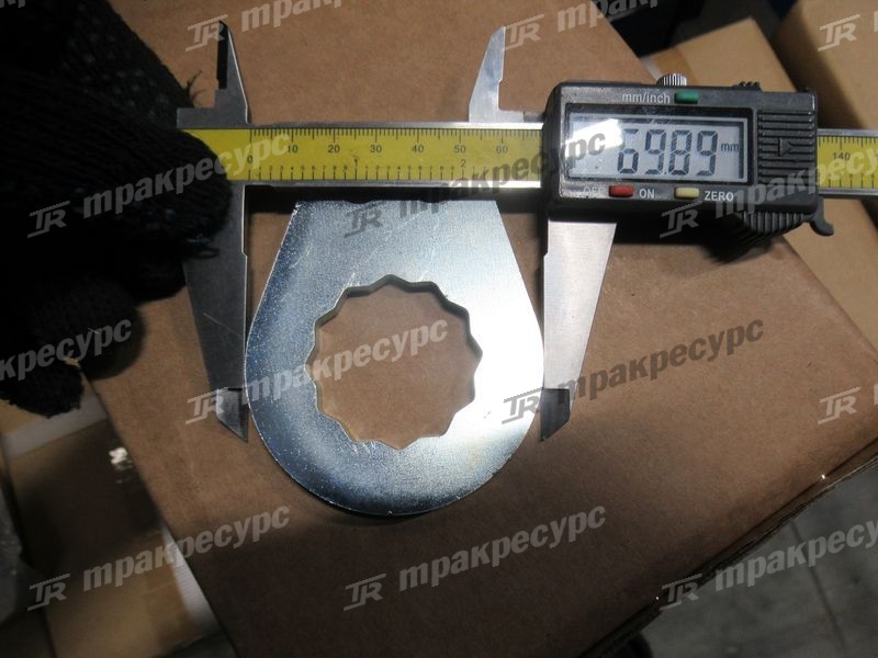 Кронштейн 65567-23320-71