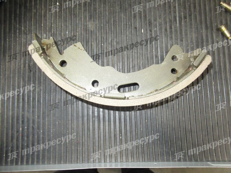 Колодка тормозная правая 47460-30510-71