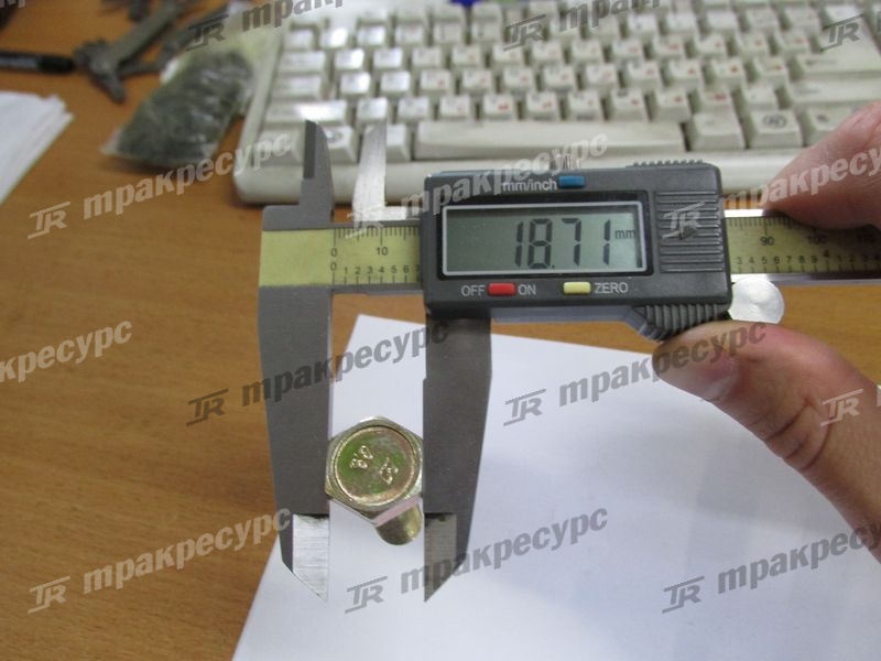 Болт М12*40*1,25 с шайбой и гайкой (для ободов)