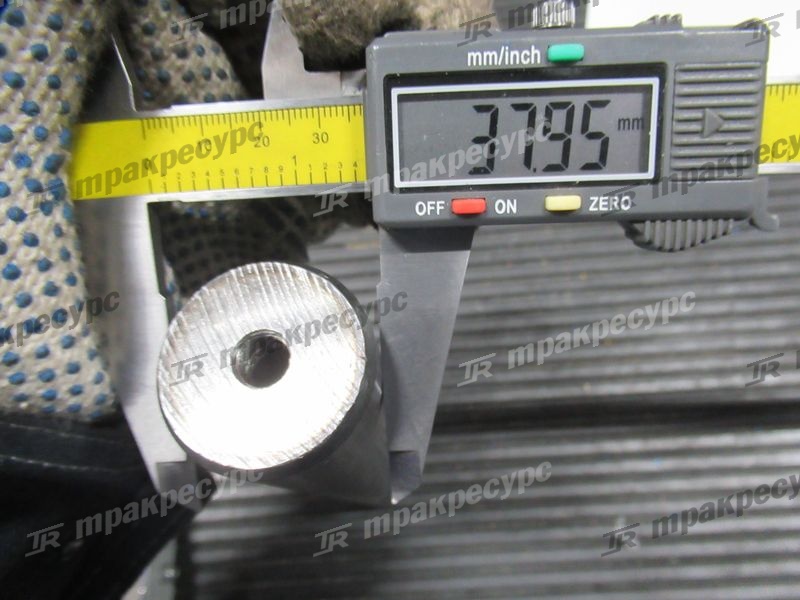Ось кулака поворотного CPCD40
