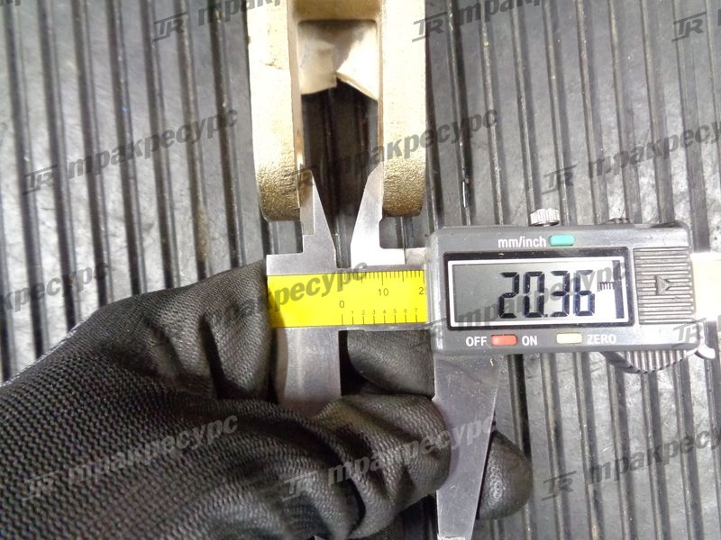 Серьга HELI CPD20