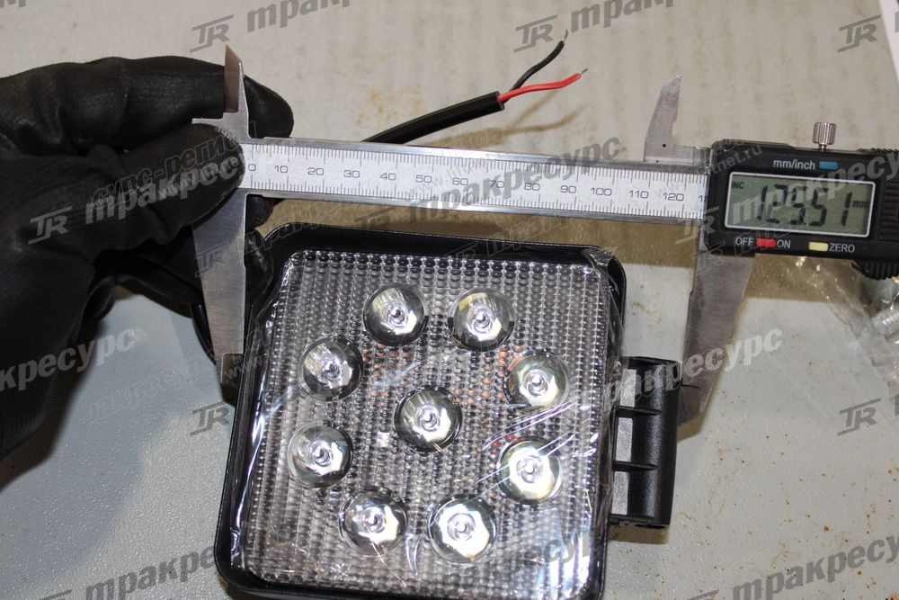 Фара светодиодная универсальная DC12V-80V/27W LED IP67